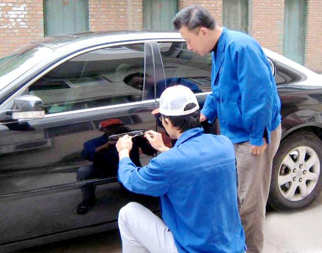 夹江开锁公司：车钥匙坏了怎么办